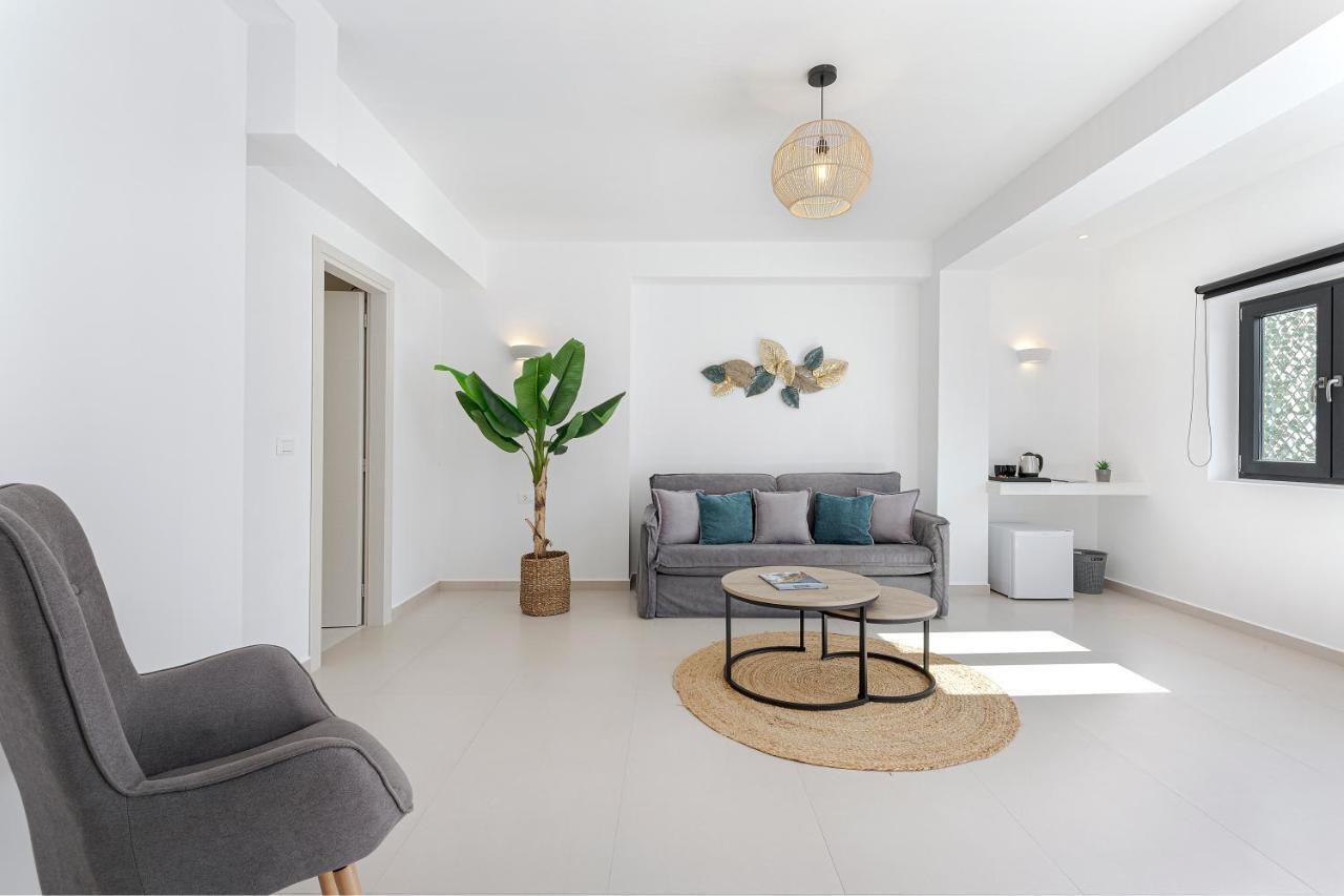 Onyx Hotel & Suites Karterados  Ngoại thất bức ảnh