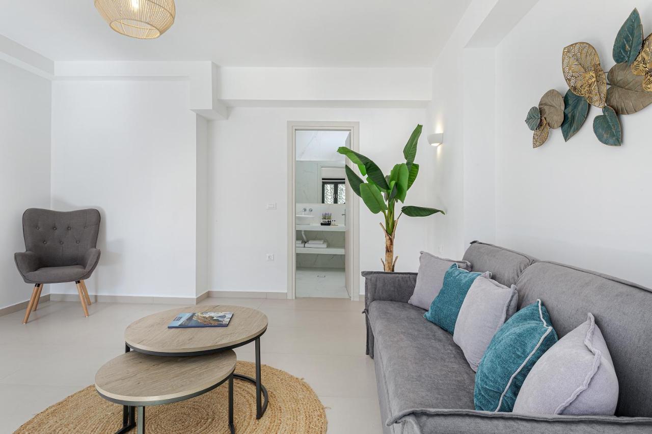 Onyx Hotel & Suites Karterados  Ngoại thất bức ảnh
